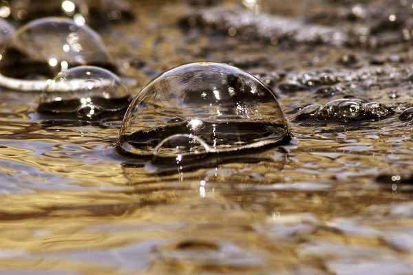 water,macro,close-up,bubbles