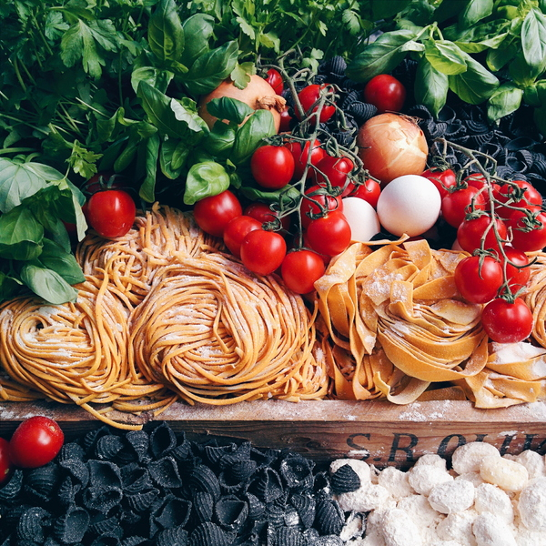 basil,cherry tomatoes,colorful,ingredients,italian,pasta,tomato,tomatoes