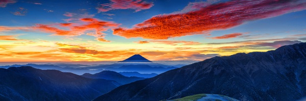 adventure,clouds,dawn,daylight,dusk,evening,hike,japan,landscape,light,majestic,mountain,mt fuji,nature,outdoors,panoramic landscape,red cloud,scenic,silhouette,sky,snow,sunset,travel,weather,Free Stock Photo