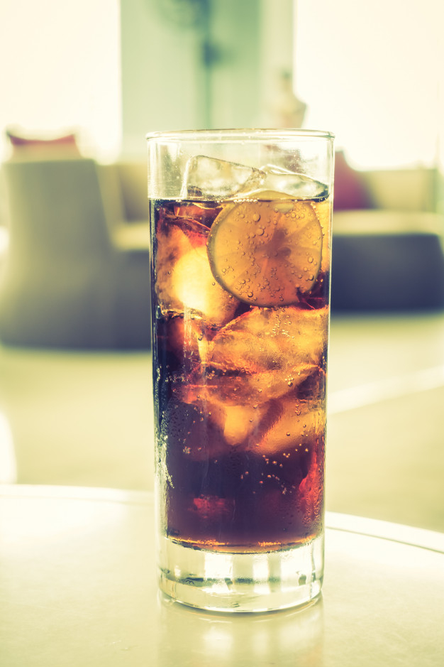 carbonated,fizzy,caffeine,refreshment,wet,tasty,pepsi,cola,coke,beverage,ice cube,soda,cool,liquid,transparent,fresh,pop,cold,brown,sweet,cube,cup,drink,glass,ice,water