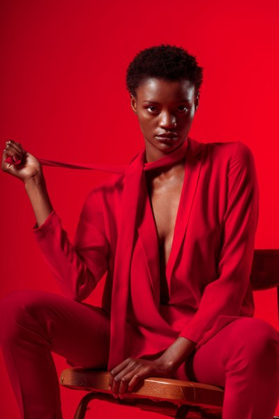  red,pose,woman,model,beauty,fashion,young woman,black woman, young adult