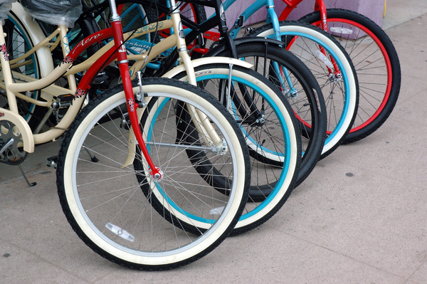 bike,bikes,bicycle,bicycles