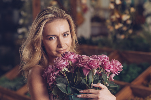 selective,closeup,artificial,bunch,springtime,confident,cheerful,blonde,gorgeous,florist,bloom,looking,smiling,stylish,pretty,adult,holding,fragile,petal,positive,spring flowers,beauty woman,lifestyle,portrait,beautiful,pink flower,container,blossom,fresh,young,bouquet,female,blur,wooden,lady,model,person,smile,spring,rose,beauty,pink,woman,leaf,people,flower