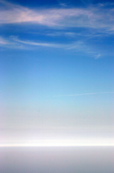 sky,cloud,clouds,horizon,strata,stratos,stratosphere,fly,flight,weather,climate,airline