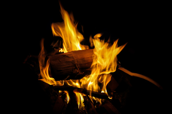 fire,campfire,bonfire,black,background,wood,flame,light,fireplace,illustration,flammable,heat,hot,nature,orange,flametongue,burn,warm,yellow,conceptual,detail,energy,night,dark,outdoor,glowing,bright,glow,blaze,close,closeup