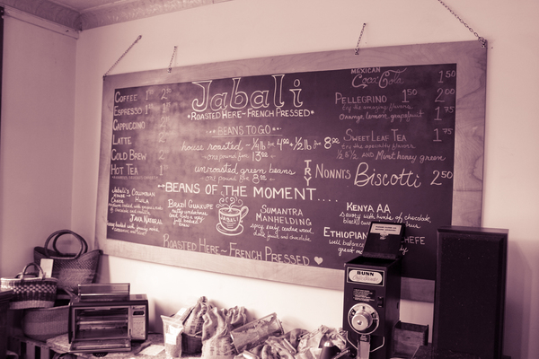 menu,chalkboard,chalk,coffee,biscuits,bar,restaurant,rstic,vintage,cafe