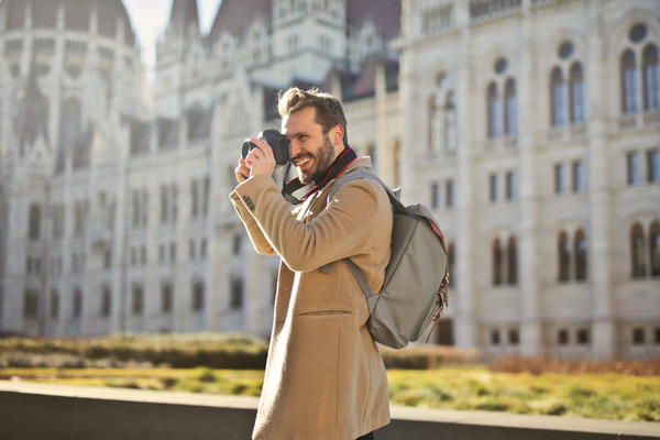 30-35 years old,adventure,budapest,camera,happy,hungary,image,tourism,trip,view,backpack,beard,buildings,businessman,caucasian,city,coat,day,daytime,explore,eye,fashion,handsome,images,landmark,laugh,long overcoat,man,men,parliament,photo,photographer,photography,reflex,rucksack,schoolbag,smile,street,tourist,travel,white,winter
