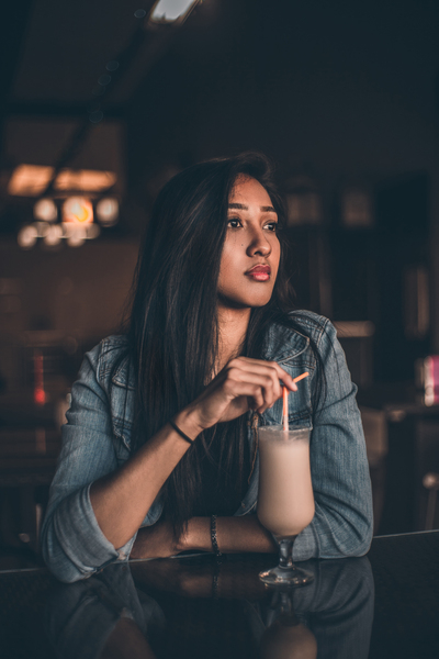 adult,bar,chocolate,cocktail,drink,drinking,fashion,hot chocolate,looking,model,nightclub,portrait,reflection,waiting,wear,woman,Free Stock Photo
