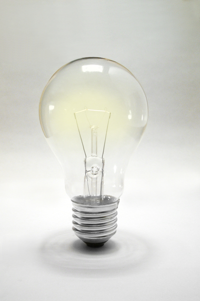 idea,think,lightbulb,light,bulb,glass,fragile,electric,electricity