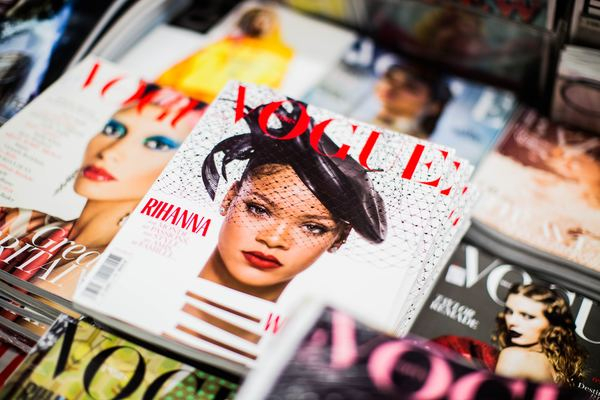 fame,wealthy,car,in-situ,interior,table,magazine,pastry,magazine stand,magazine,vogue,magazine cover,rihanna,vogue magazine,magazine store,woman,magazine stand,free pictures