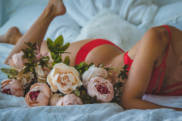adult,bed,bedroom,bikini,body,bouquet,flowers,girl,happiness,indoors,lifestyle,love,person,photoshoot,relaxation,romance,roses,sexy,woman,Free Stock Photo