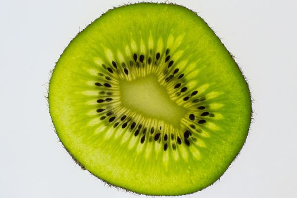 kiwi,kiwifruit