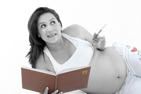 book,pregnant,women