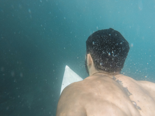 travel,water,summer,man,nature,sport,blue,sea,tattoo,bubble,holiday,white,person,ocean,adventure,fun,vacation,swimming,young,underwater
