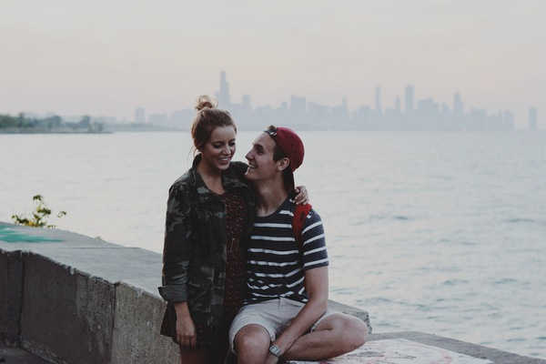 young,girl,guy,people,couple,love,romantic,hat,shorts,tshirt,jacket,dress,camouflage,water,skyline