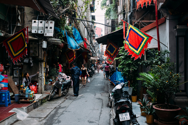 vietnam,street,travel,trip,market,small,narrow,road,free photos