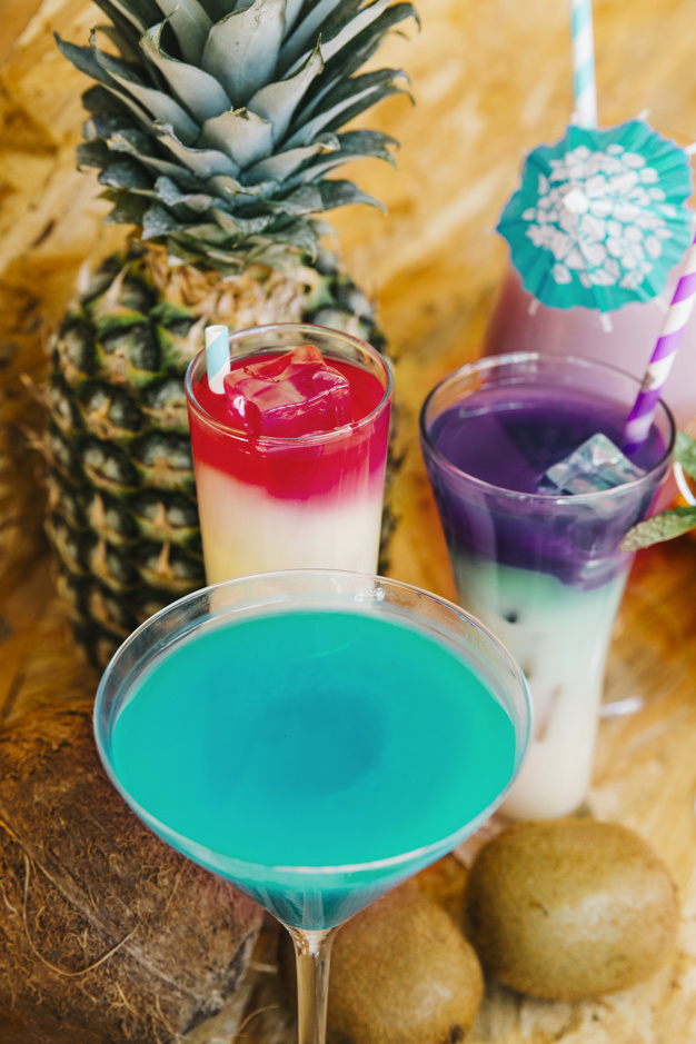 background,summer,fruit,fruits,tropical,backdrop,juice,healthy,drinks,cocktails,fruit juice,delicious,exotic,summertime,cooling,refreshing,alcoholic drinks,tastes