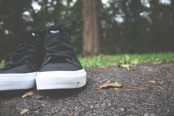 public domain images,tree,sneakers,shoes,road,park,outdoors,leaf,ground,grass,garden,forest,focus,environment,daylight,close-up,blur
