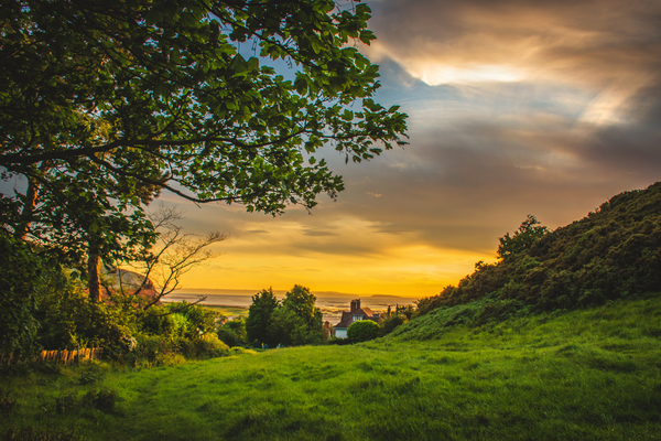 clouds,countryside,dawn,deganwy,dusk,evening,grass,hill,landscape,light,mountain,nature,north wales,outdoors,scenic,sky,summer,sun,sunrise,sunset,travel,trees,Wales,wanderlust,weather,Free Stock Photo
