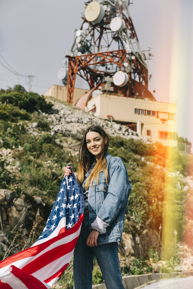 city,camera,fashion,independence day,hair,flag,cute,face,smile,garden,stars,person,modern,park,symbol,model,lady,usa,jeans,industrial