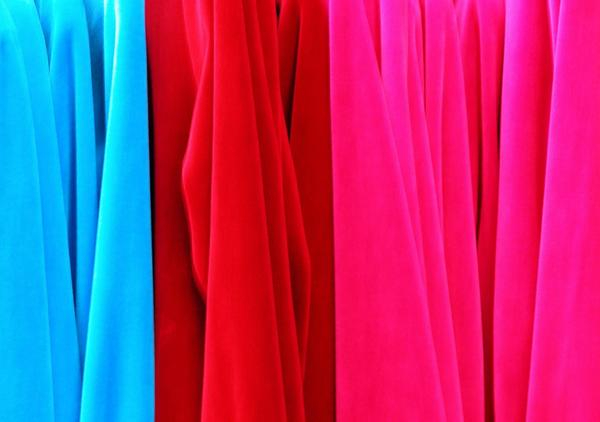 t-shirt,t-shirts,shirt,shirts,fashion,fashions,color,colors,colour,colours,abstract,abstracts,texture,textures,background,backgrounds,blue,red,pink,fabric,fabrics
