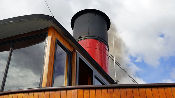 cc0,c1,chimney,steamer,steam,ship,pollution,smoke,combustion,free photos,royalty free