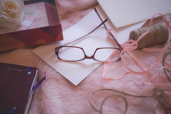 still,items,things,reading,glasses,yarn,box,letter,journal,bokeh