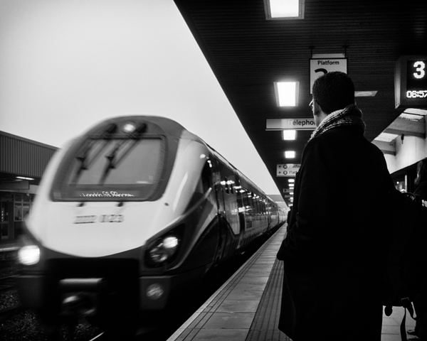cityscape,black and white,city,train,railway,track,transportation,city,urban,train,motion,movement,starion,person,black and white,commuter,platform,london,leicester,station,east middland