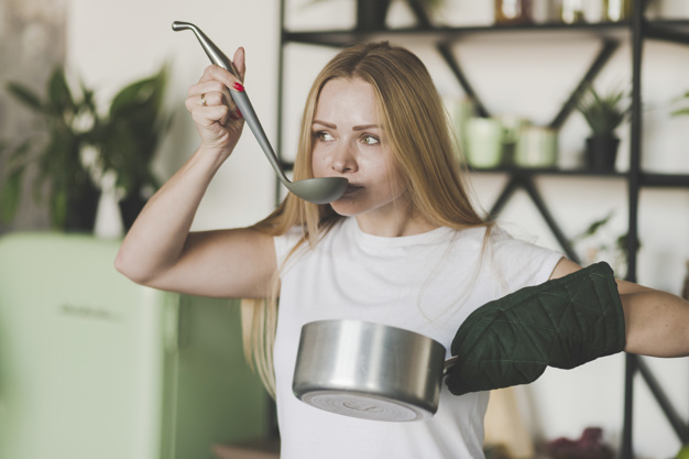 people,hand,kitchen,hair,home,beauty,metal,person,spoon,female,steel,young,soup,container,liquid,pan,holding hands,beautiful,lifestyle,focus