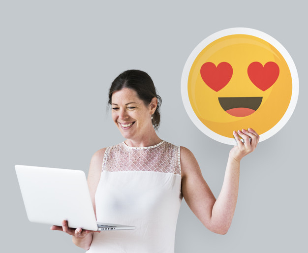 background,heart,icon,computer,cute,face,laptop,happy,digital,internet,shape,emoticon,communication,eyes,connection,gray,gray background,cute background,woman face,digital background
