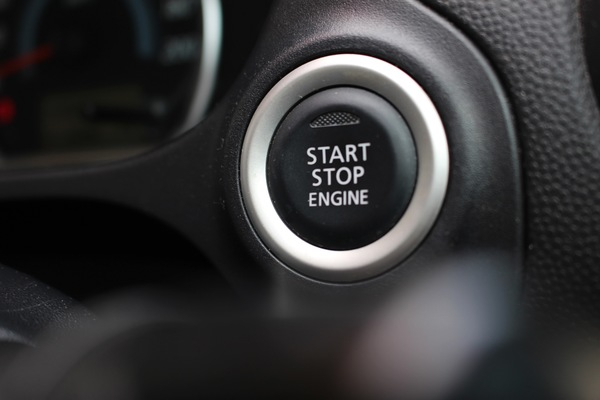 start,stop,engine,car,button,dashboard,modern,new,drive,auto,automobile,interior,black,sleek,design,go,journey,driving,nobody,isolated,dial,circle,round,push,press,technology,gadget,electronic