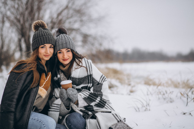Free Photo  Girls in winter