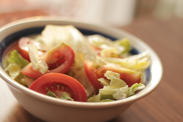 salad,lettuce,tomatoes