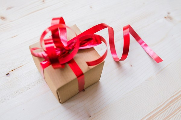 christmas,holiday,gift,box,red,ribbon