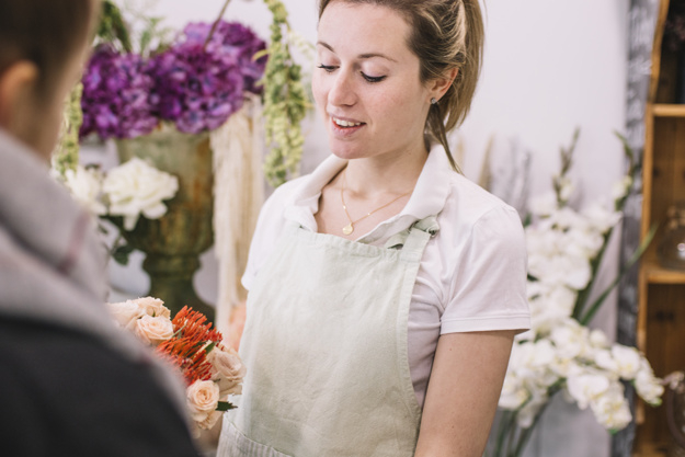floral,flowers,cute,art,work,elegant,person,plant,store,service,decorative,customer,working,customer service,young,fresh,blossom,client,beautiful,apron