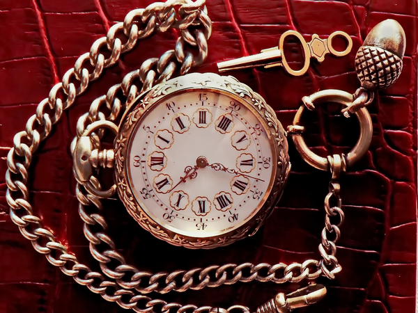 cc0,c1,watch,pocket watch,jewellery,dial,points,antique,time,free photos,royalty free