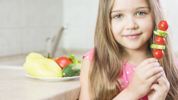food,people,house,hand,kitchen,hair,home,red,health,cute,smile,happy,kid,child,human,person,organic,healthy,vegetable,salad