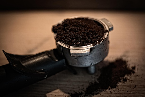 espresso,coffee,grinds,espresso maker,cafe