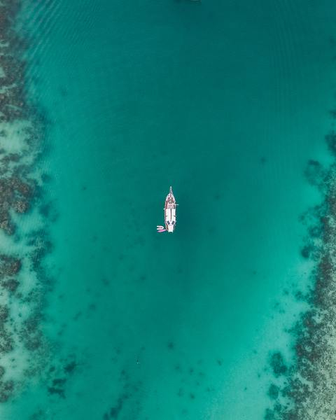 drone,boat,tropical,sea,ocean,water,green,blue,ship,travel,summer