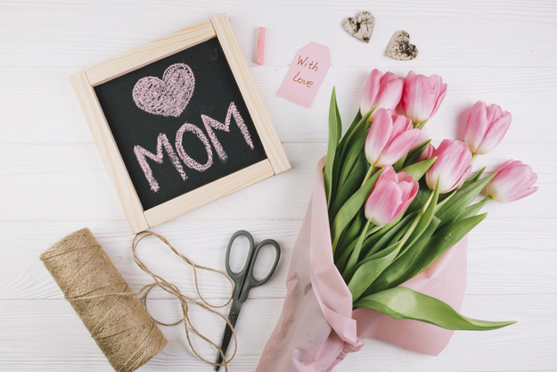 floral,flowers,love,family,mothers day,rose,celebration,mother,roses,chalkboard,rope,mother day,natural,mom,celebrate,womens day,bouquet,parents,beautiful,day