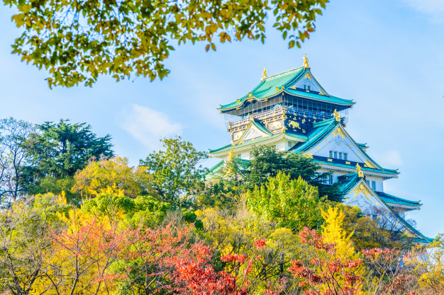 kansai,osaka,sightseeing,attraction,historical,famous,ancient,landmark,tourist,beautiful,view,asian,outdoor,traditional,culture,oriental,castle,park,japanese,architecture,japan,sky,building,travel