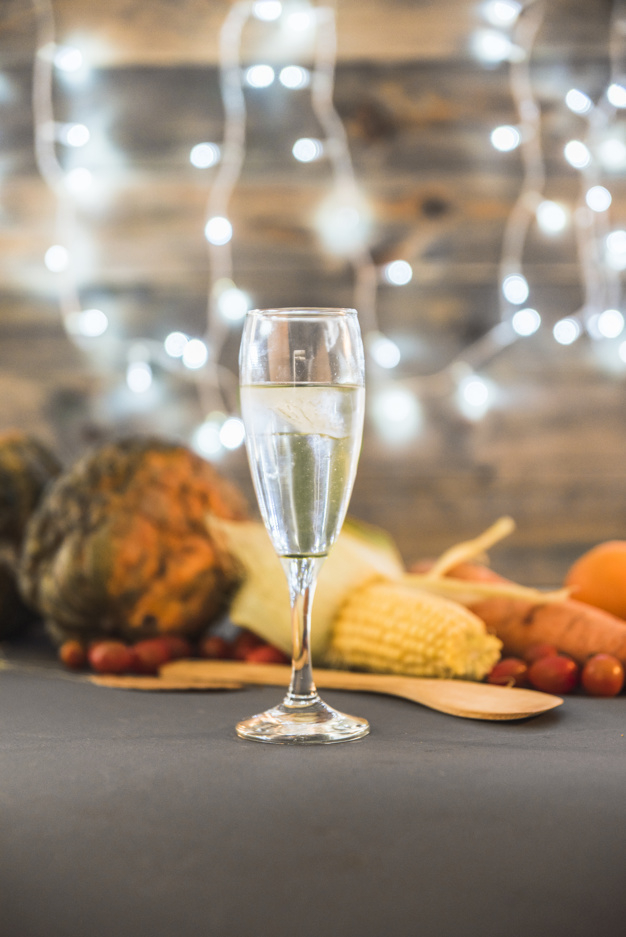 background,food,green,table,red,home,autumn,space,celebration,orange,vegetables,holiday,yellow,decoration,fall,glass,champagne,bokeh,organic,natural