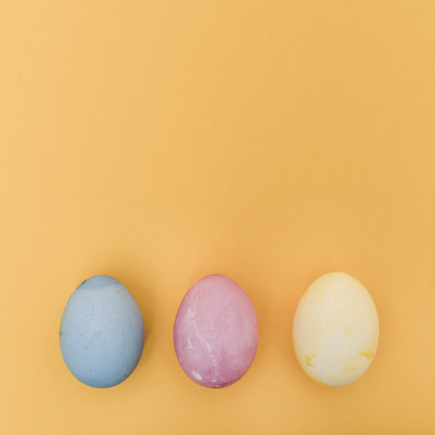 square format,copy space,overhead,lay,arrangement,seasonal,format,little,small,april,row,composition,surface,painted,copy,tradition,flat lay,object,ornate,three,eggs,top view,top,decor,beautiful,festive,view,christian,simple,minimal,shell,handmade,symbol,egg,pastel,religion,desk,decoration,easter,flat,yellow background,yellow,square,event,holiday,colorful,celebration,spring,space,pink,table,blue,light,background