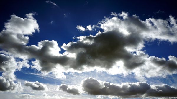sky,nature,dramatic,daylight,cloudscape,clouds,cloudiness,blue sky