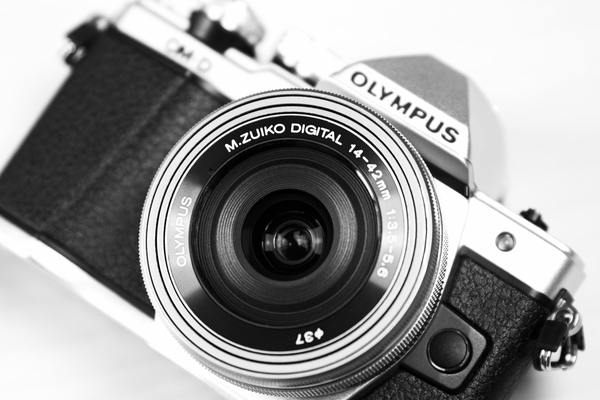 olympus,black &amp; white,camera,vintage,retro,lens,technology,film