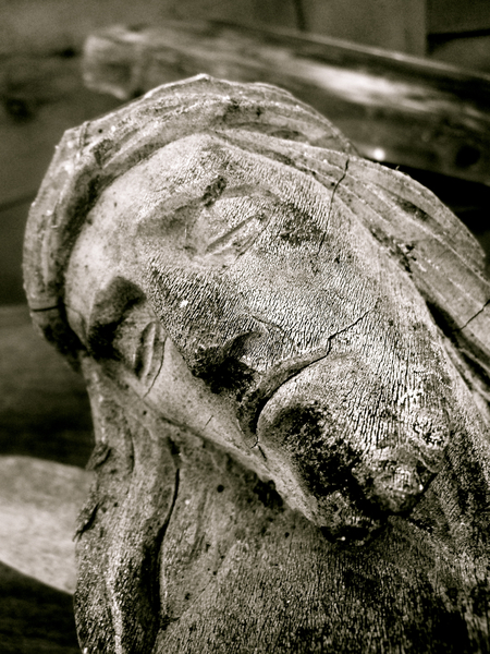 cc0,c1,wood,jesus,cross,old,weathered,cracks,black,white,nose,mouth,eyes,sleep,death,crucified,south tyrol,church,christian,crucifix,free photos,royalty free