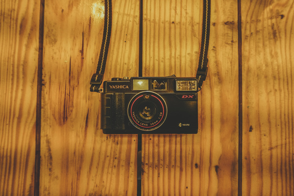 antique,board,camera,close-up,hardwood,surface,vintage camera,wood,wood planks,wooden