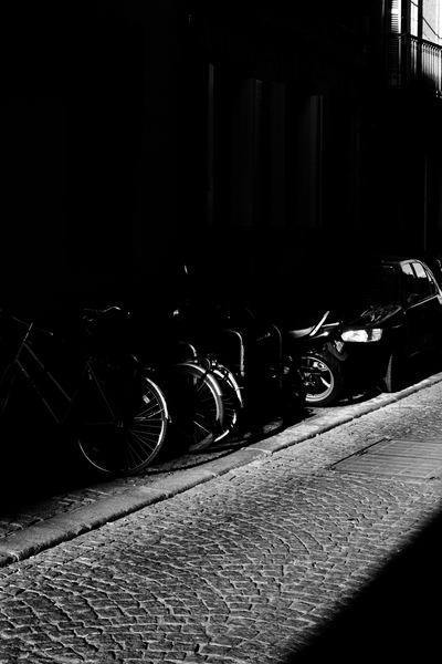 light,shadow,black and white,dark,light,vintage,bicycle,bike,white,bike,bicycle,pavement,dark,shadow,street,cobblestone,urban,black,bordeaux,contrast,b&amp;amp;amp;amp;amp;amp;w,free stock photos