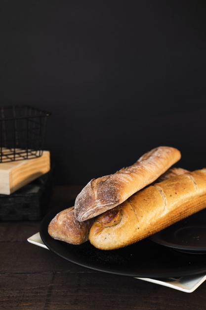 freshly,nourishment,baguettes,closeup,aliment,nutritional,baked,dough,yummy,bake,close,flour,up,meal,pastry,fresh,nutrition,diet,wheat,bread,food