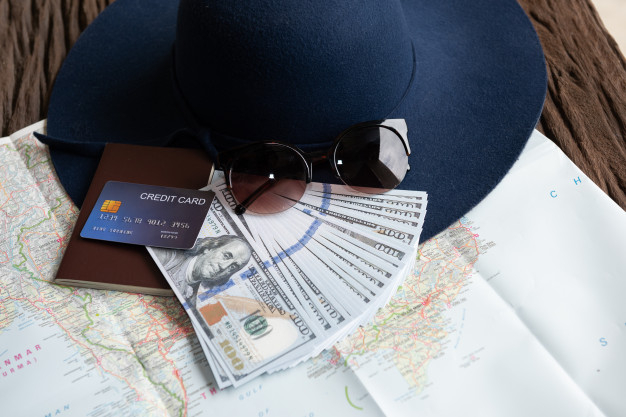 banknotes,preparation,banknote,credit,city map,route,tourist,international,journey,accessories,planning,passport,trip,dollar,vacation,tourism,sunglasses,credit card,adventure,hat,holiday,world,world map,blue,map,city,travel,card